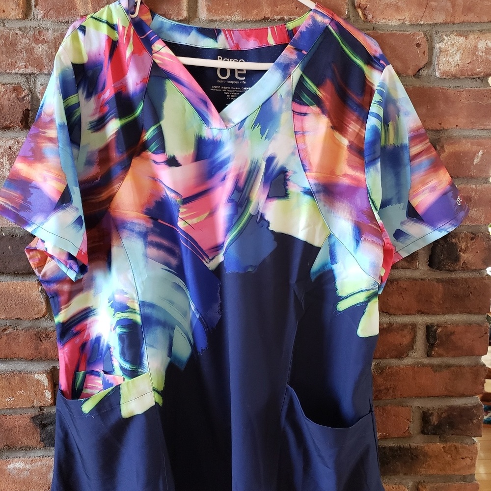 Beautiful silky scrub top